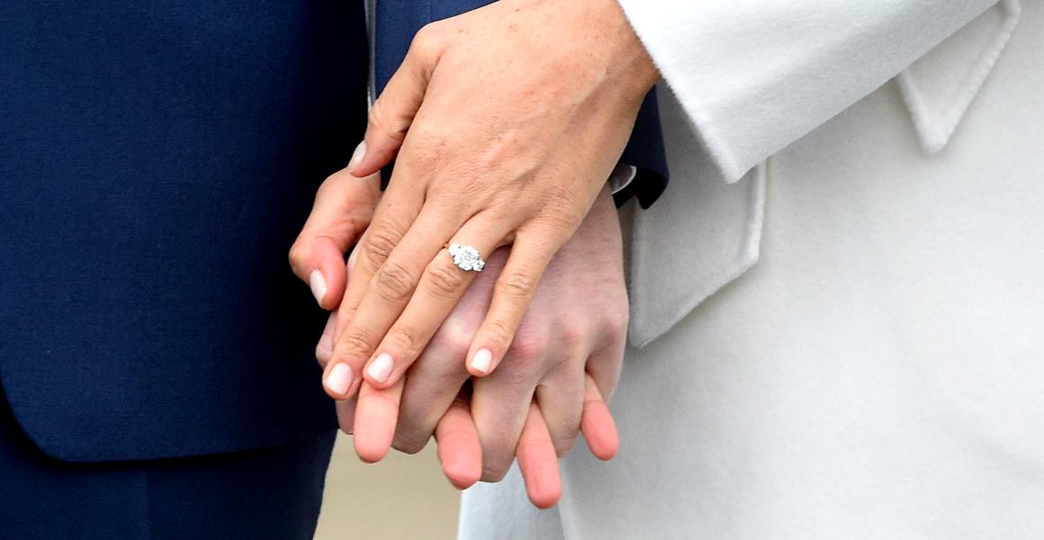 Care este legena inelului de logodna?