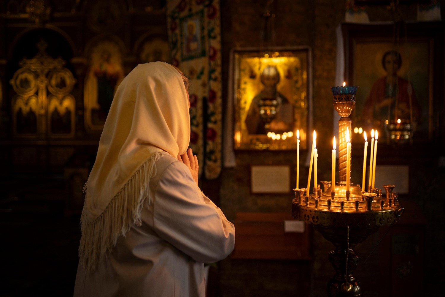 Perspectiva Ortodoxă asupra Reîncarnării: Credințe și Diferențe Față de Alte Religii