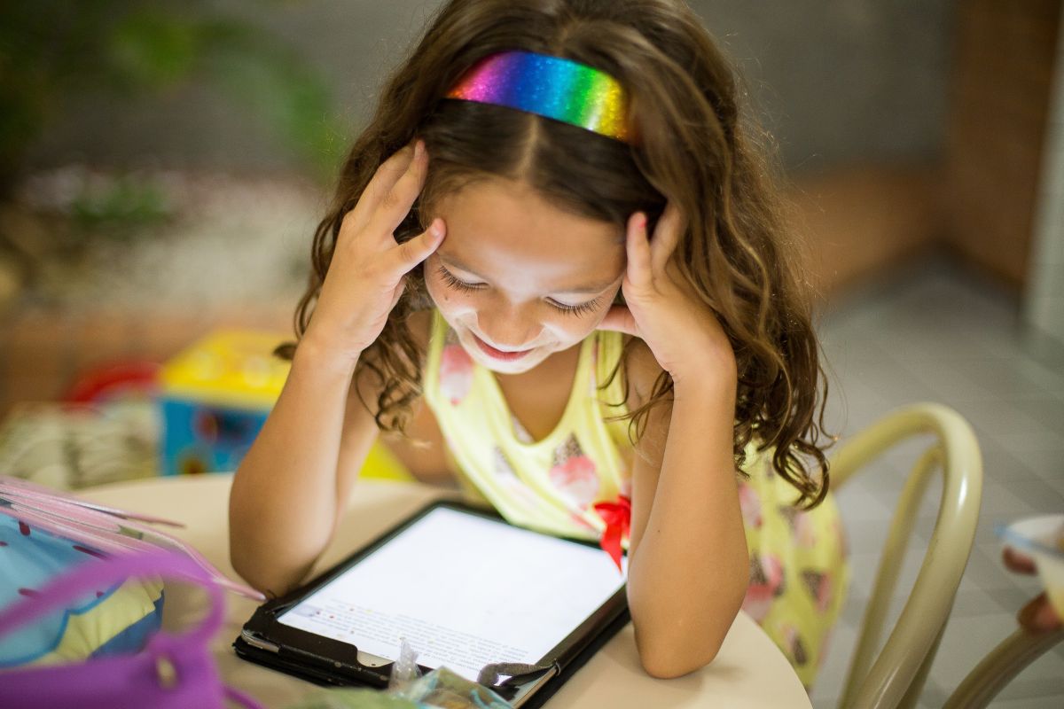 Cadouri perfecte pentru copiii pasionați de tehnologie
