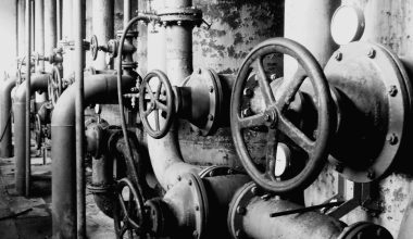 Istoria instalațiilor de gaze