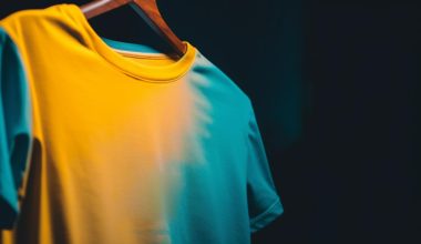 Cum pot alege o paletă de culori pentru un tricou personalizat?